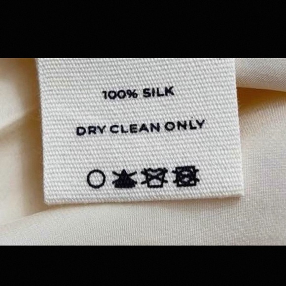 Doen Cream Lace Trim Shorts - Picture 7 of 8